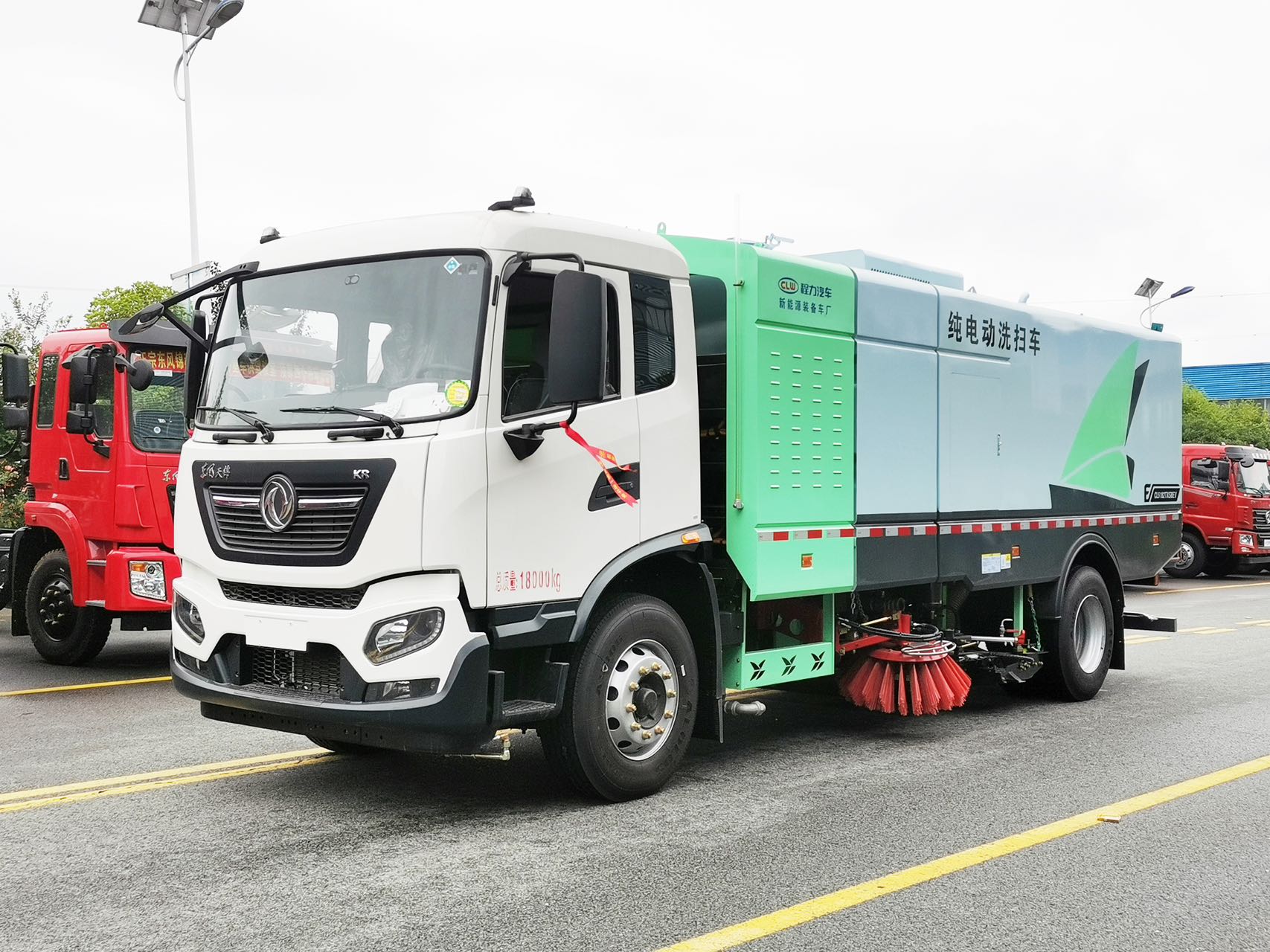 東風天錦純電動洗掃車